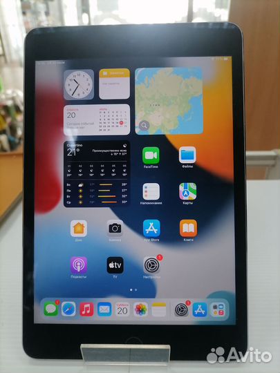 iPad mini 4 128gb Sim (cellular ) + Wi-Fi