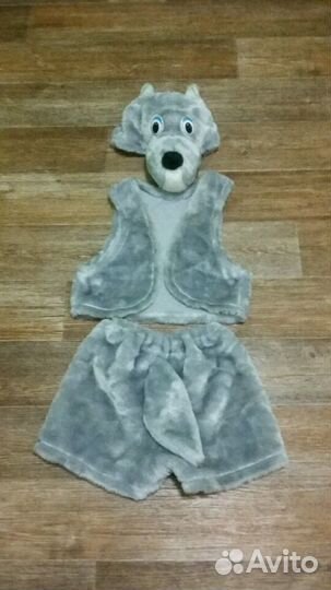 Новогодние костюмы льва и волка