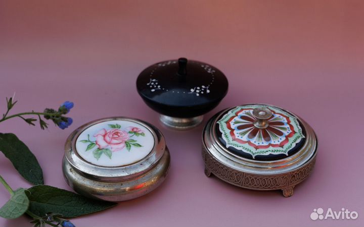 Шкатулка,пудреницы СССР