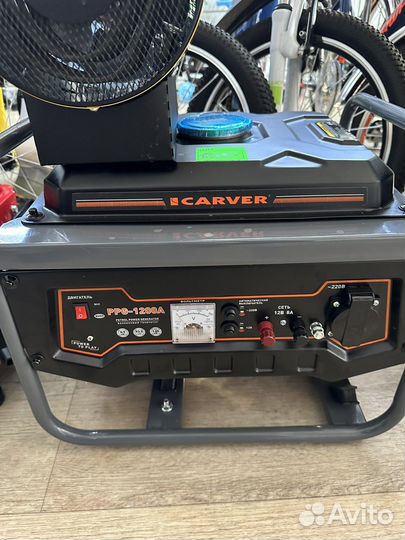 Бензиновый генератор