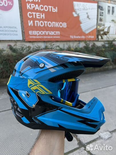 Шлем для мотокросса EVS