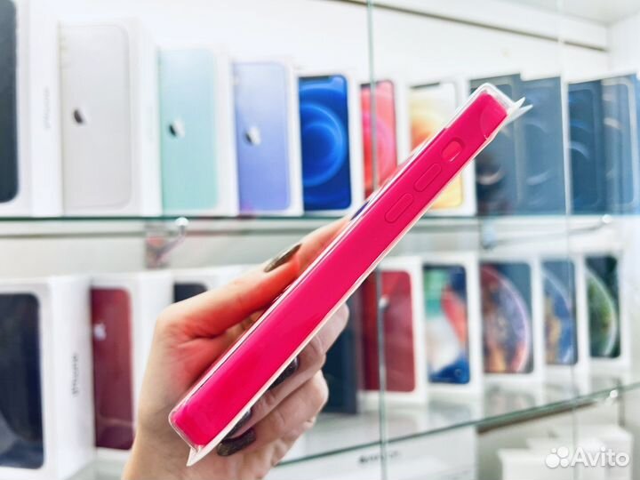 Чехол на iPhone 14 Pro, неон