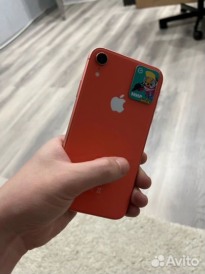iPhone Xr, 64 ГБ