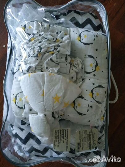 Балдахин(новый) + бортики + подушка для кормления+