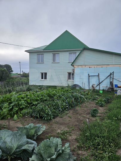 Дом 179,6 м² на участке 16 сот.