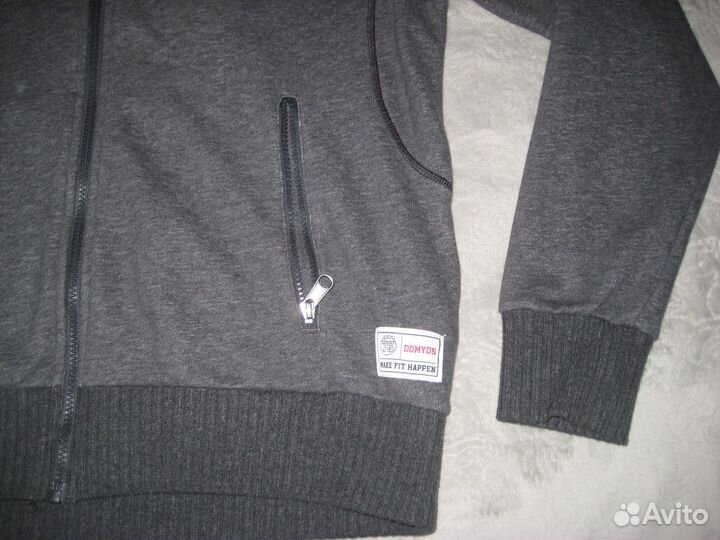 Классная толстовка Decathlon Франция р. 56/190 хло