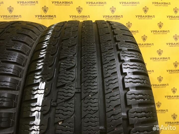 Kumho I'Zen KW27 215/55 R16 93V