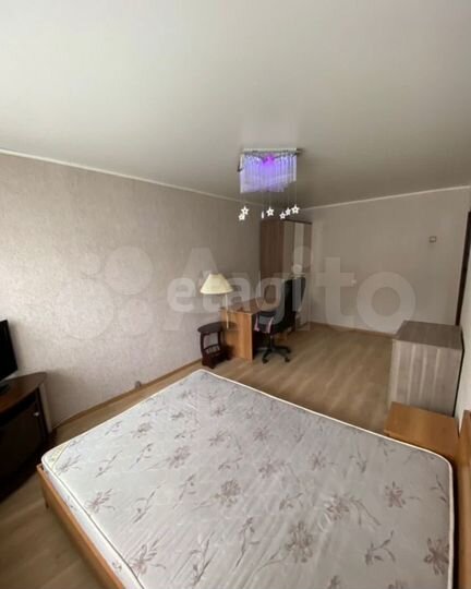 1-к. квартира, 30 м², 1/4 эт.