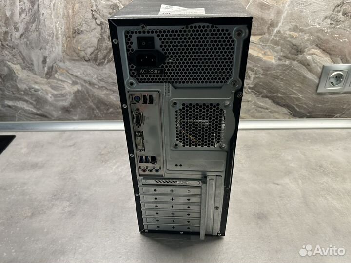 Системный блок i3