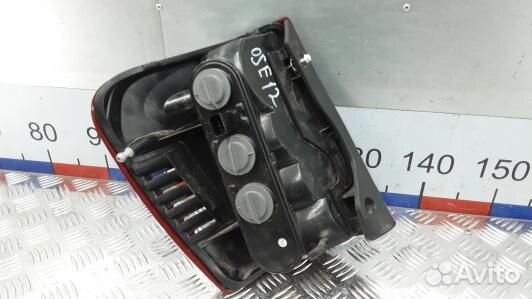 Фонарь задний правый jeep grand cherokee WJ (OSE12