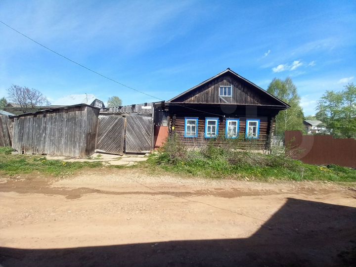 Дом 48,9 м² на участке 9 сот.