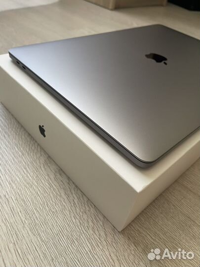 Apple Macbook Pro 15