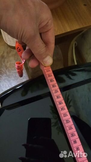 Стеклянная тумба под тв