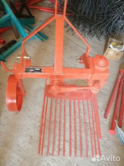 Копатель корнеплодов УРАЛЕЦ Н26.00.010, 2022