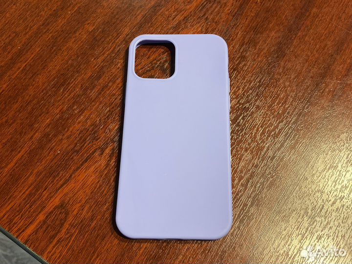 Чехол на iPhone 12