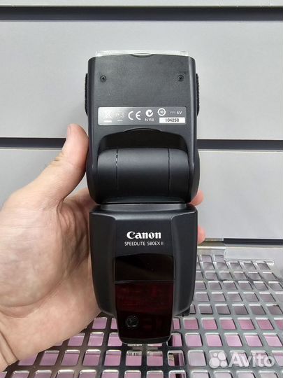 Вспышка камеры Canon Speedlite 580EX II