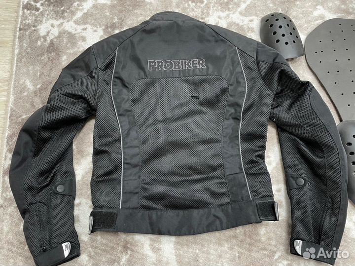 118. Мотокуртка р 42-44