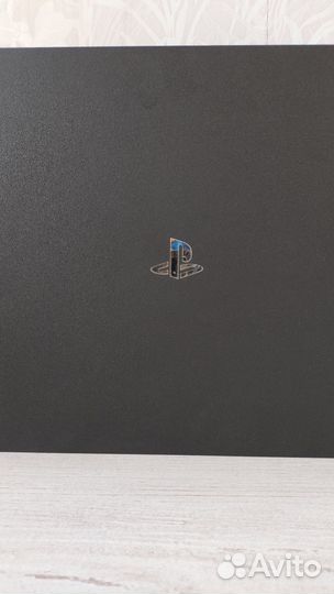 Sony PlayStation 4 pro 1tb