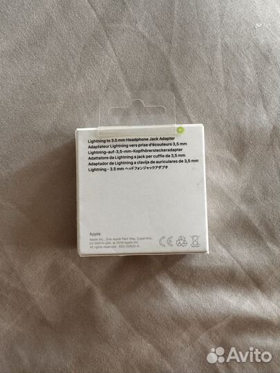 Оригинал Переходник Lightning - mini jack 3.5