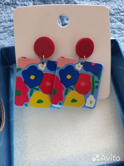 Серьги бижутерия