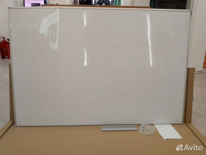 Магнитно маркерная доска 150 см х 100 см