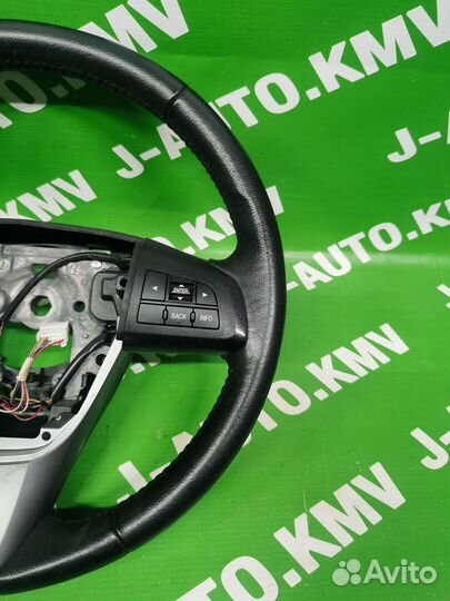 Рулевое колесо Mazda 3