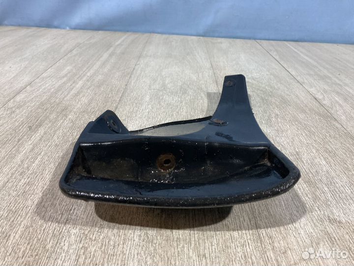 Брызговик VAZ LADA Kalina 2004-2018 задний левый