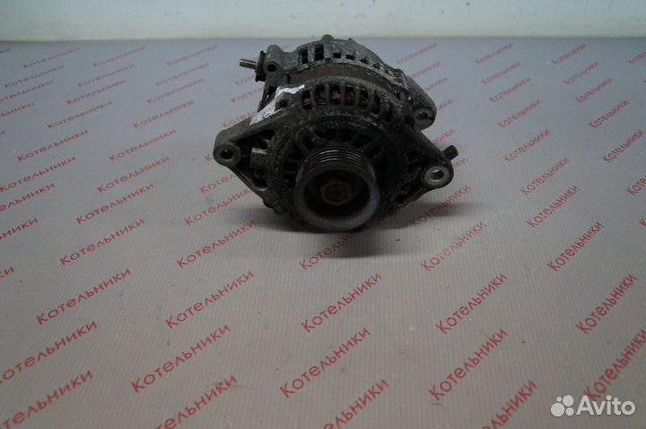 Nissan 23100-BU015 Генератор