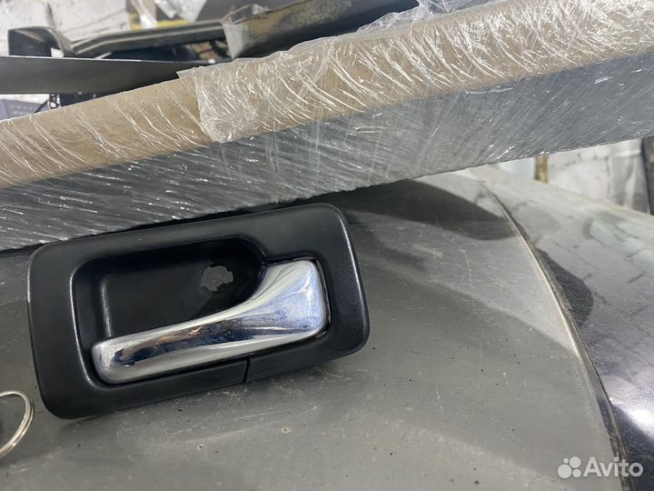 Ручка двери