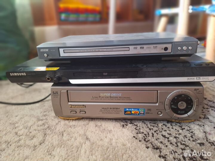 Видеомагнитофон