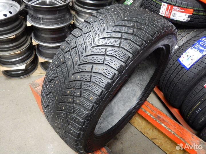 Michelin X-Ice North 4 245/45 R19