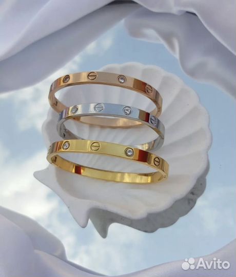 Браслет cartier love с камнями