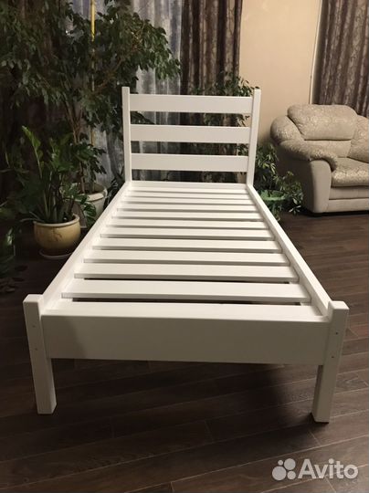 Кровать из массива двухспальная, односпальная