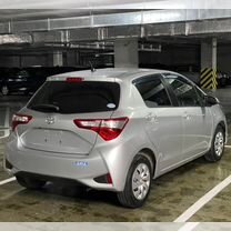 Toyota Vitz 1.0 CVT, 2018, 44 000 км, с пробегом, цена 1 179 000 руб.