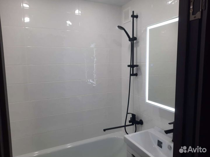 Укладка плитки.Ремонт ванной комнаты и туалета