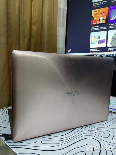 Asus Zenbook UX303