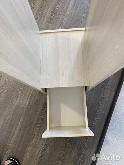 Вешалка Сити