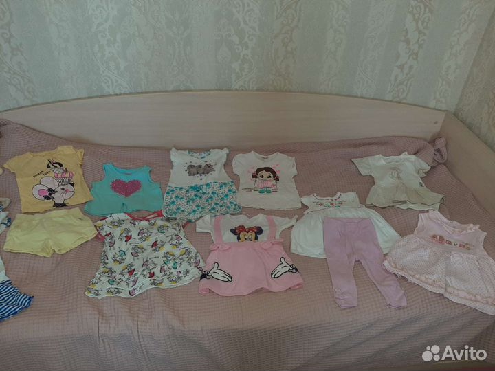 Вещи пакетом на девочку от 6 месяцев до 1,5 лет
