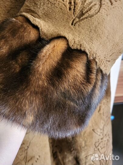 Норковая шуба с лазерными узорами