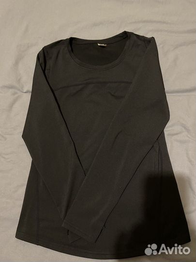 Кофта спортивная женская