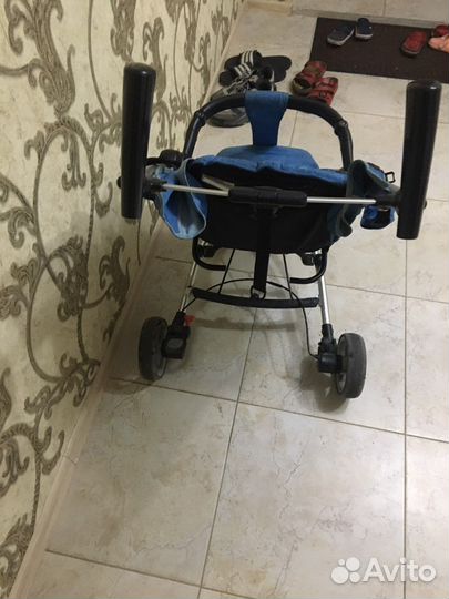 Коляска прогулочная