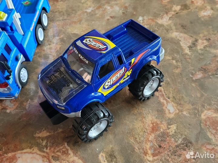 Детские игрушки,машинки,железная дорого