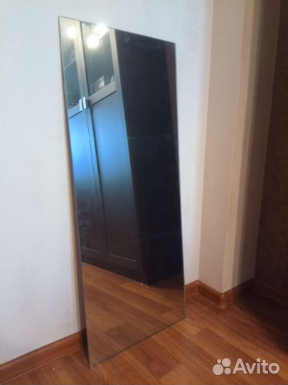 Зеркало без рамы