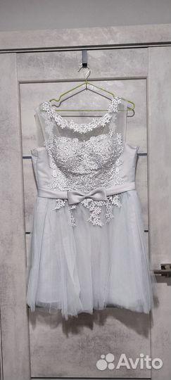 Вечернее платье на выпускной или свадьбу