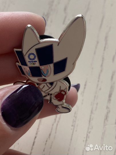 Значок Tokio 2020 олимпиада