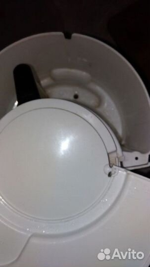 Продаю кофеварку