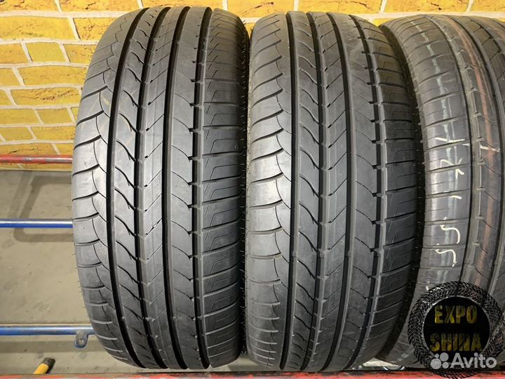 Goodyear EfficientGrip 235/55 R17