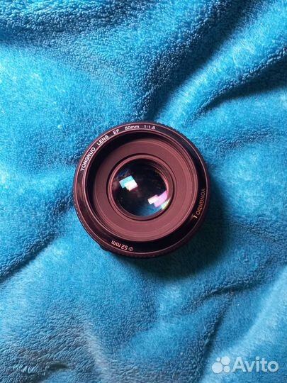 Объектив YongNuo 50mm f 1.8 для canon