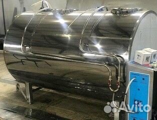 Танк охладитель молока закрытого типа 1000л г623