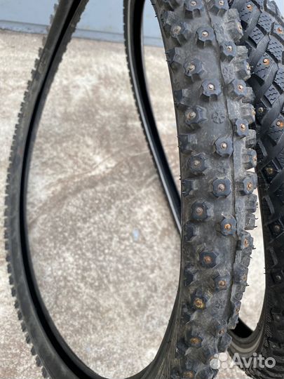 Покрышки зимние шипы schwalbe 26 на 2.1 и на 1.75